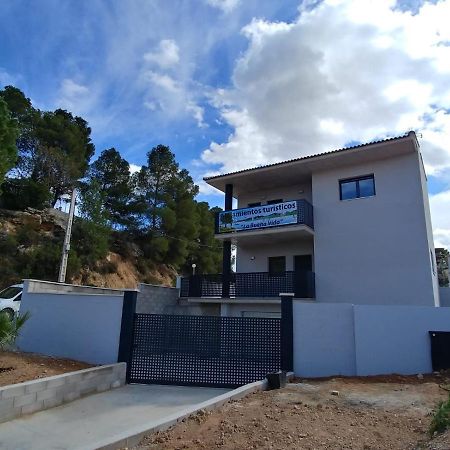 Pension La Buena Vida Caspe Exteriör bild