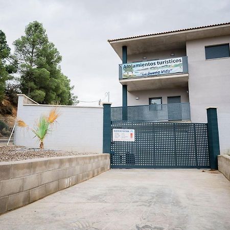 Pension La Buena Vida Caspe Exteriör bild